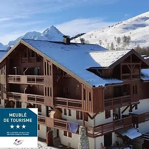 T2 Meuble Tourisme 3 Etoiles, Pied Des Pistes-parking Prive Avec Balcon Et Superbe Vue , Les Deux Alpes France